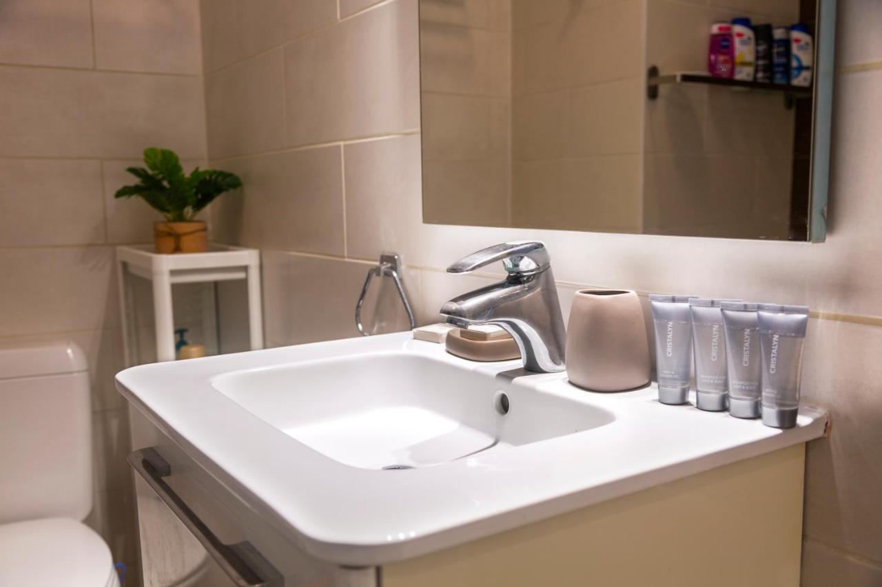 Center Design Residence Брюссель Экстерьер фото